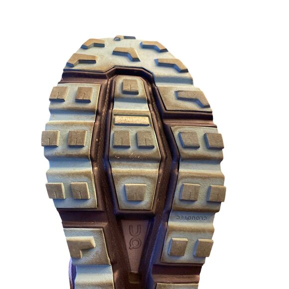 On Cloudvista Men’s size 11.5 M 
Return - Picture 9 of 12